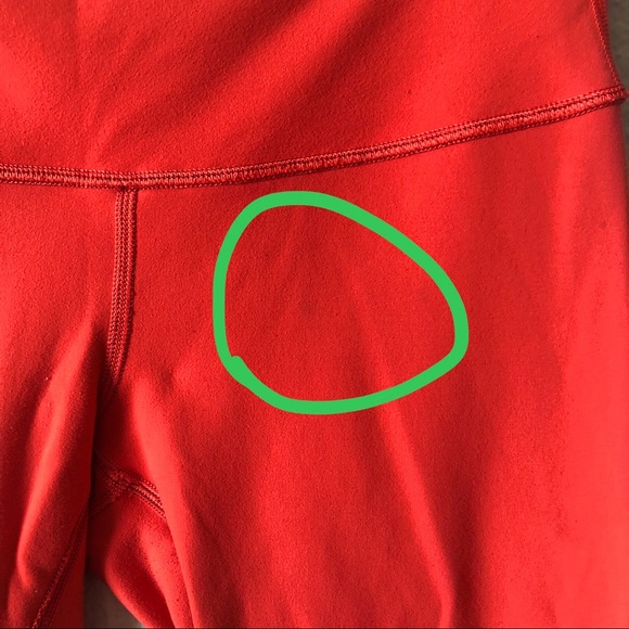 Lululemon Wunder Under TALL - Picture 8 of 10